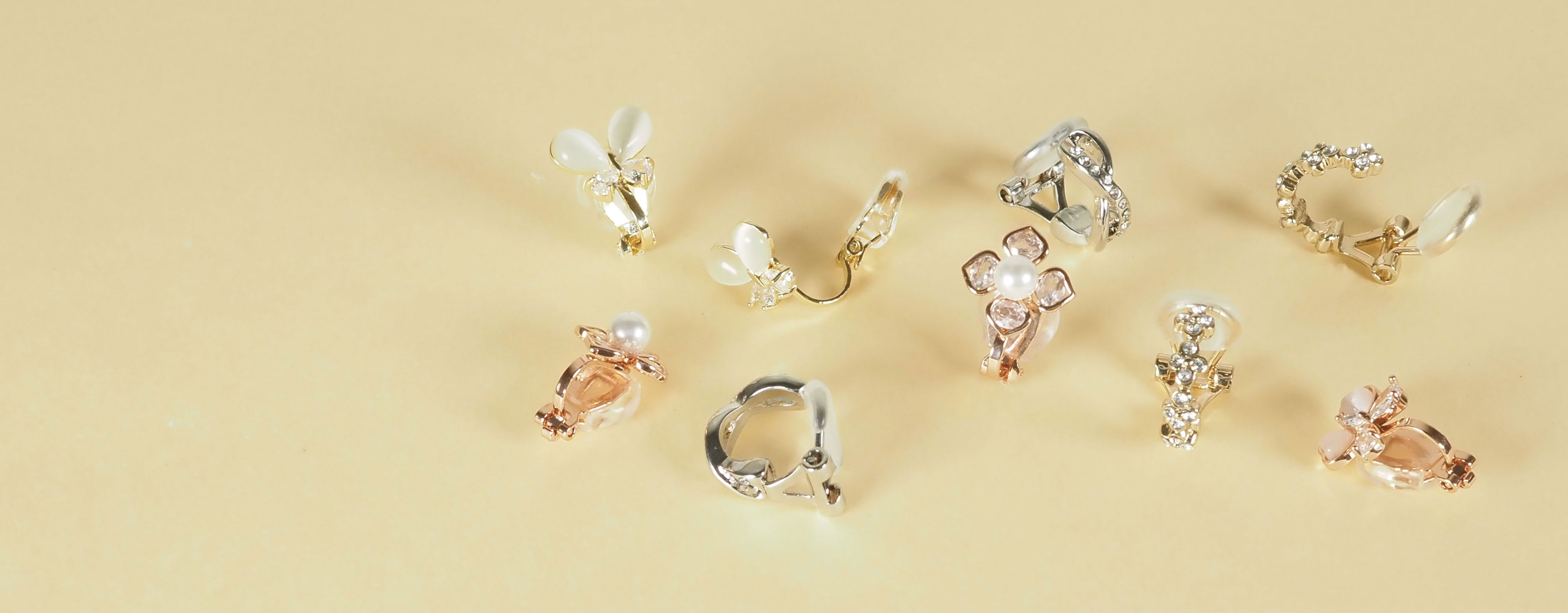 クリップイヤリング