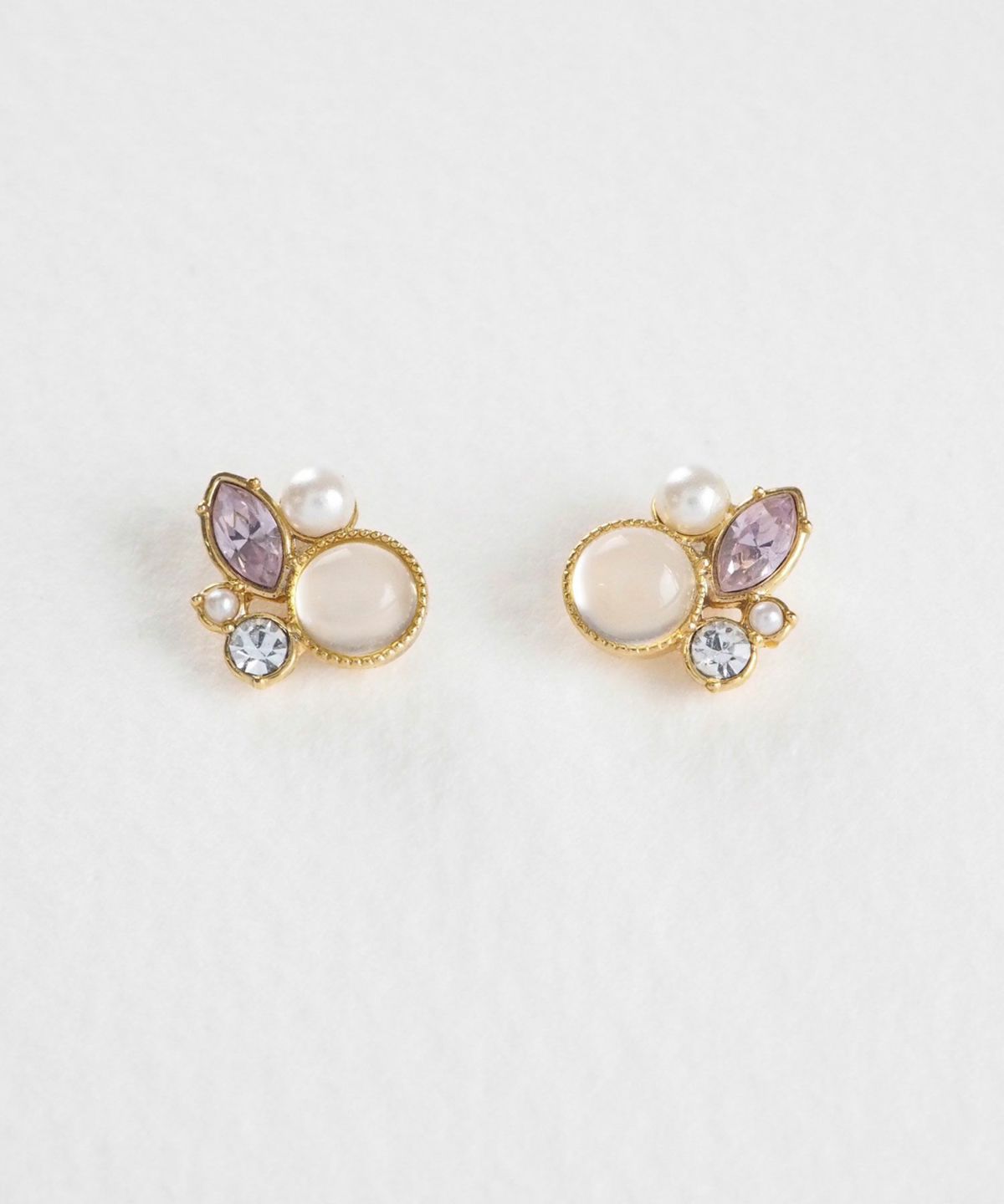 【恋は光着用】ナチュラルストーンとビジューのチタンポストピアス【MUK Dreamy stone】