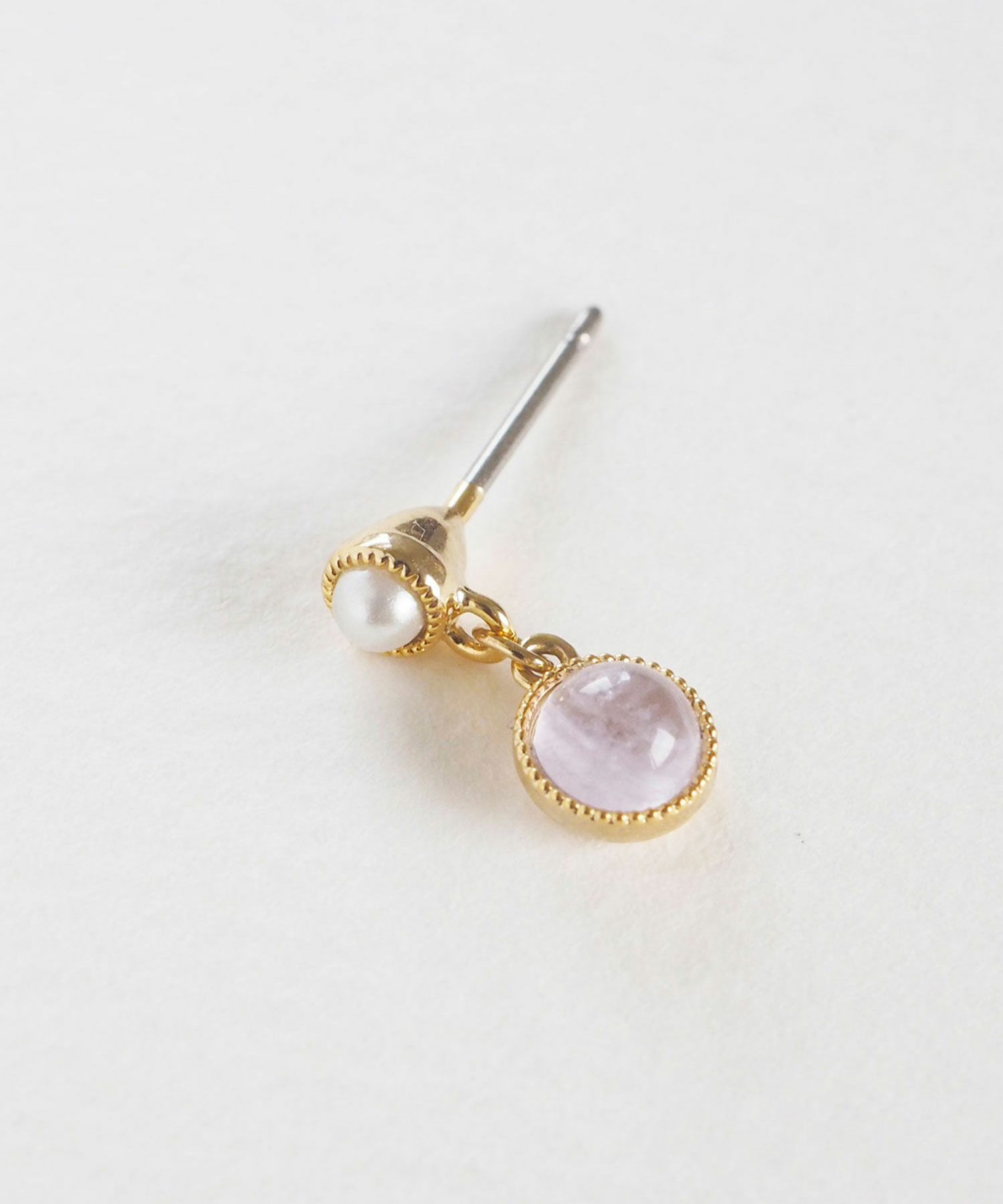 ナチュラルストーンとパールのチタンポストピアス【MUK Dreamy stone】