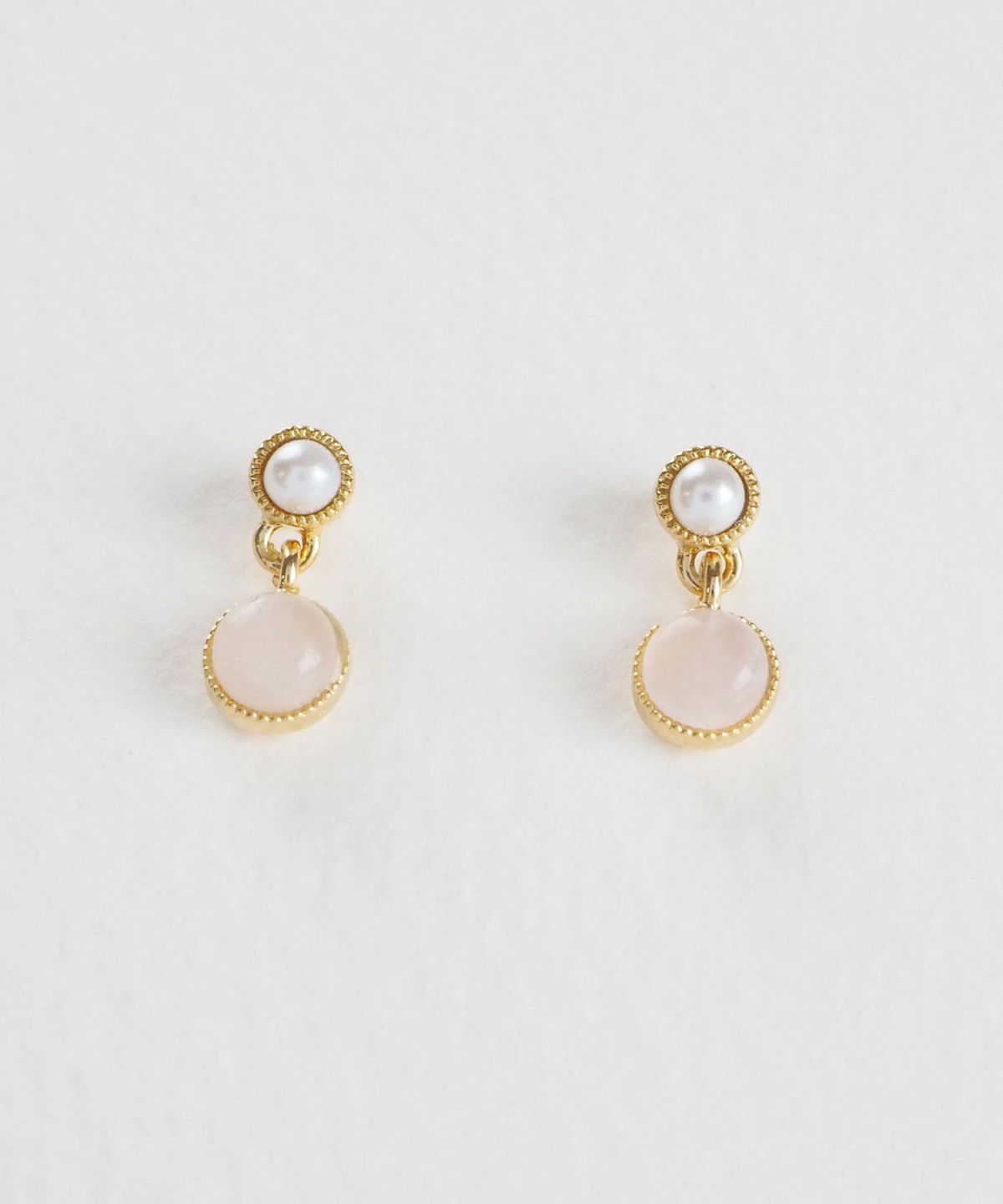 ナチュラルストーンとパールのチタンポストピアス【MUK Dreamy stone】