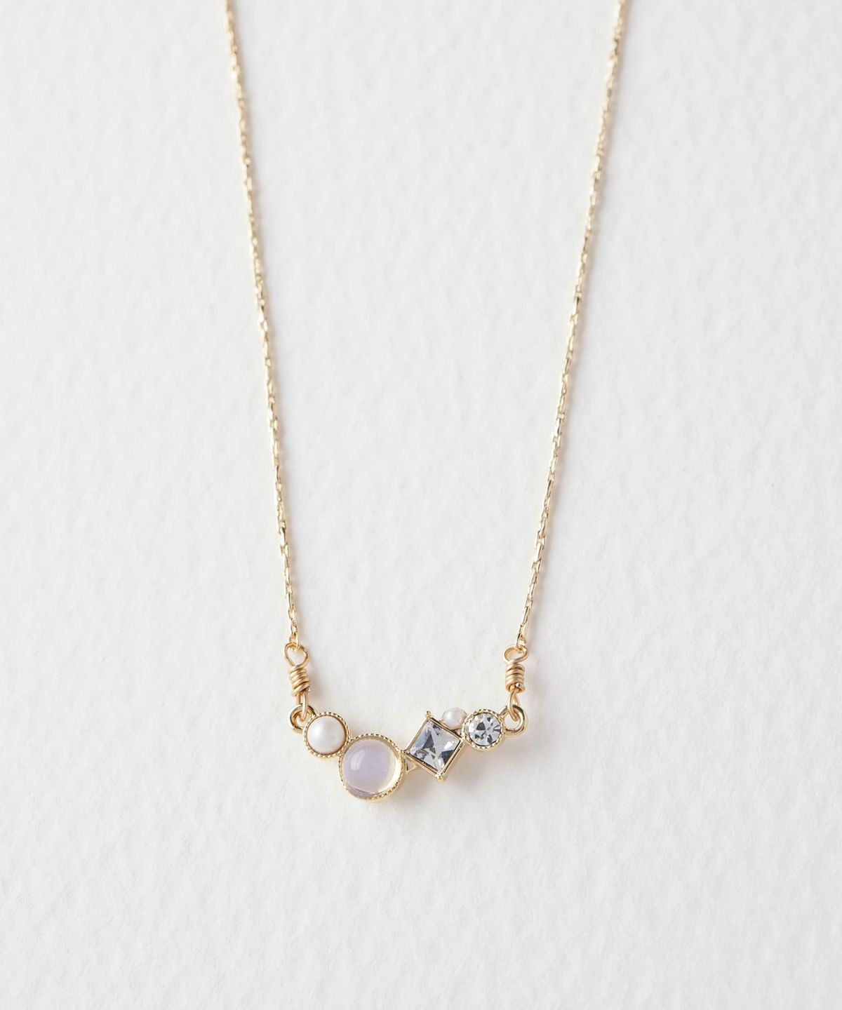 【恋は光着用】ナチュラルストーンとビジューのプチペンダント【MUK Dreamy stone】