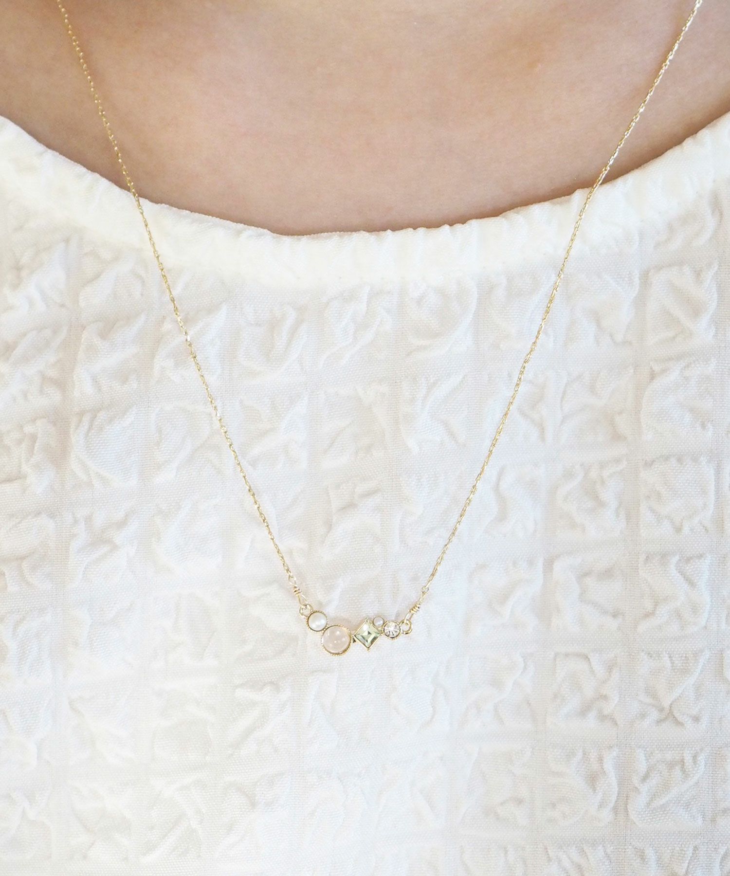 ナチュラルストーンとビジューのプチペンダント【MUK Dreamy stone】