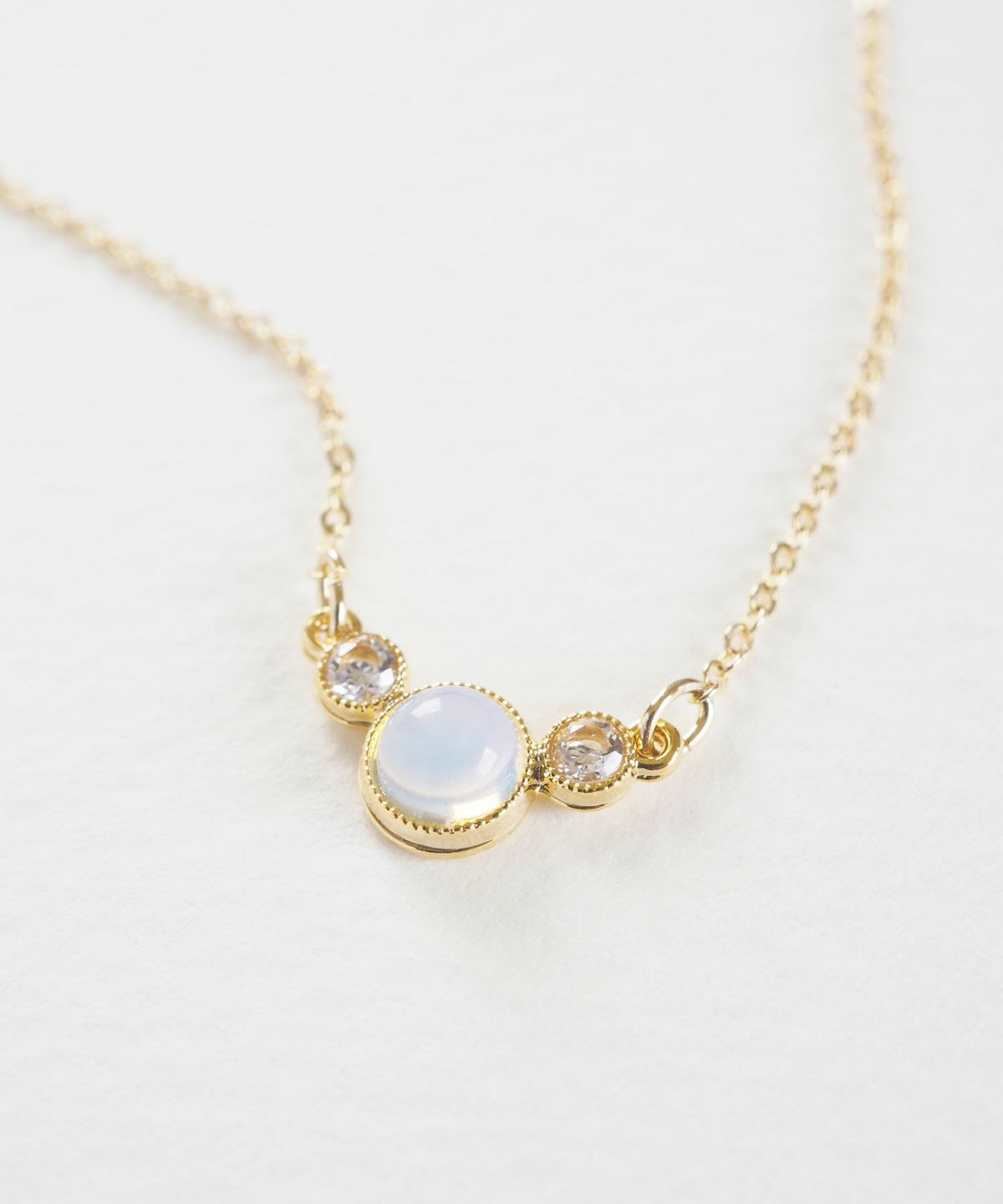 【恋は光着用】ナチュラルストーンとクリスタルのプチペンダント【MUK Dreamy stone】