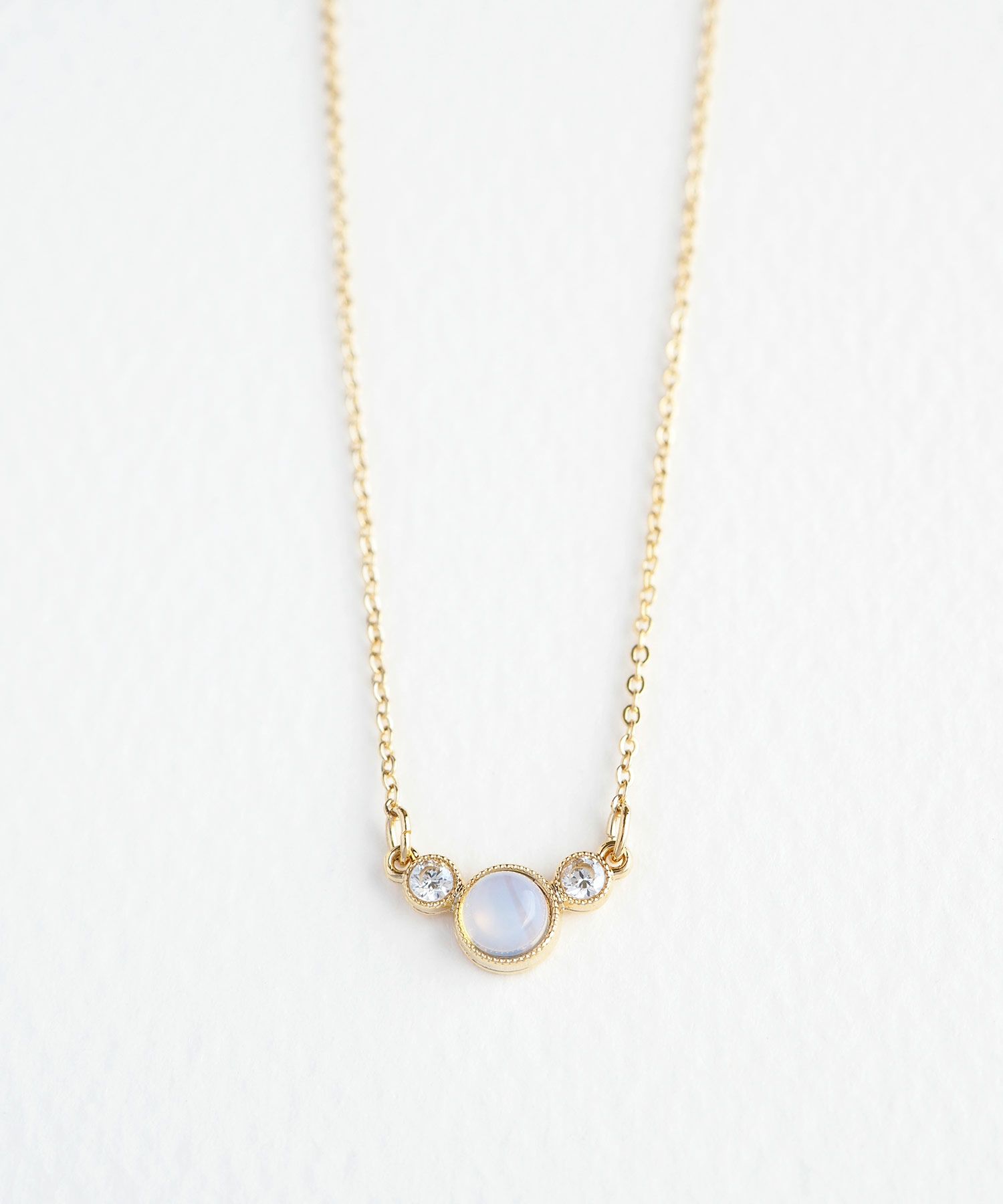 【恋は光着用】ナチュラルストーンとクリスタルのプチペンダント【MUK Dreamy stone】