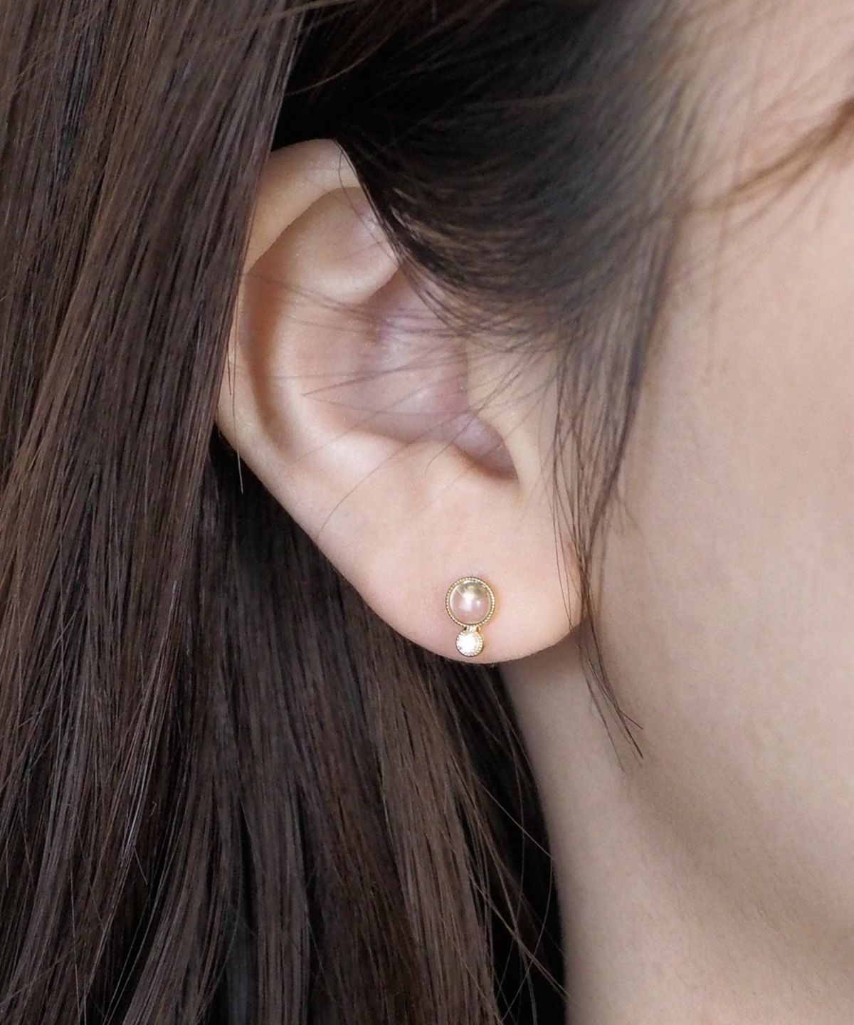 ナチュラルストーンとクリスタルのチタンポストピアス【MUK Dreamy stone】