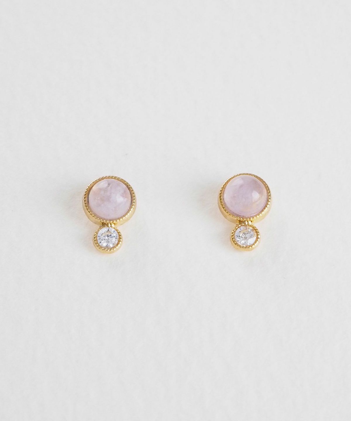 ナチュラルストーンとクリスタルのチタンポストピアス【MUK Dreamy stone】