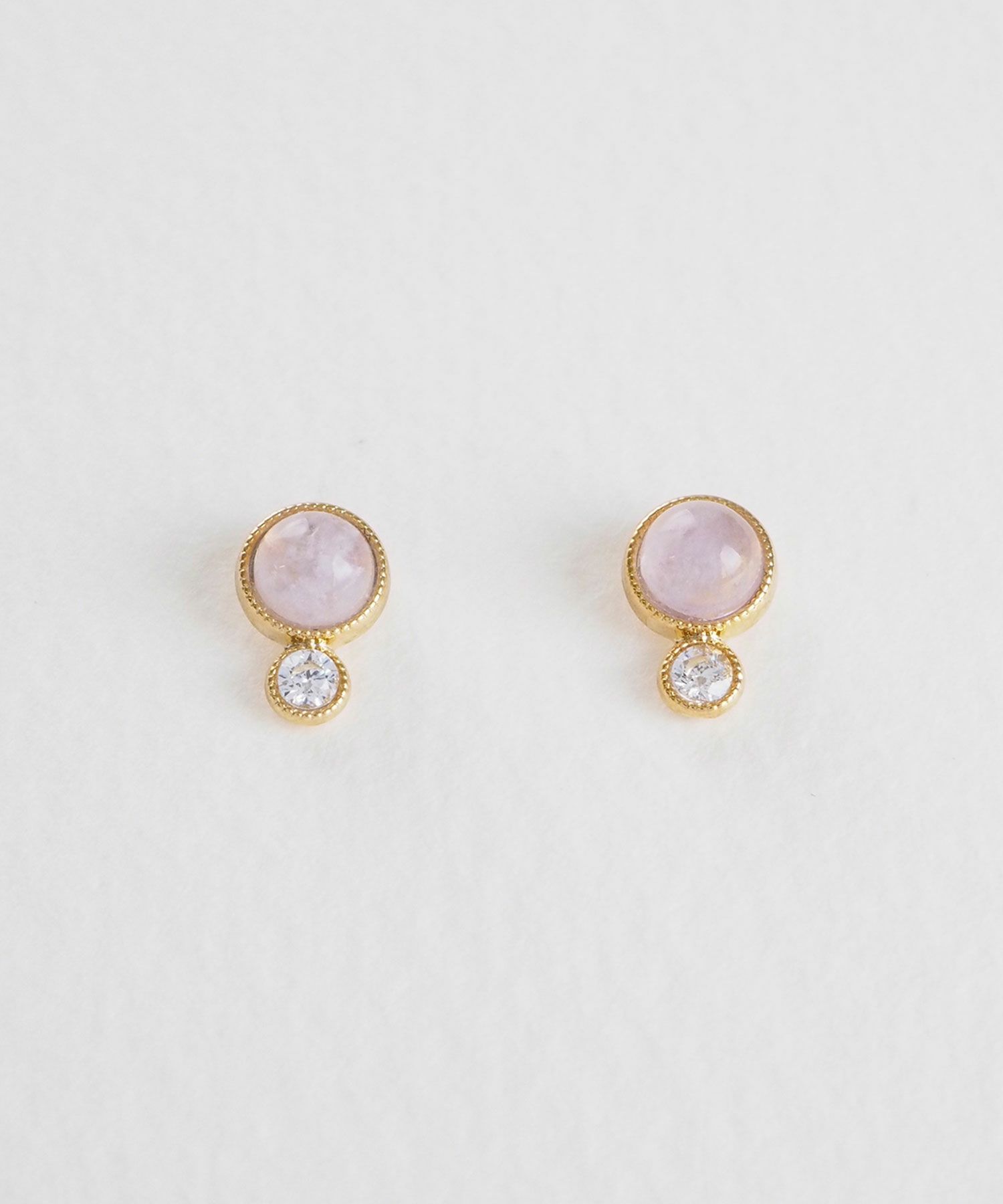 ナチュラルストーンとクリスタルのチタンポストピアス【MUK Dreamy stone】