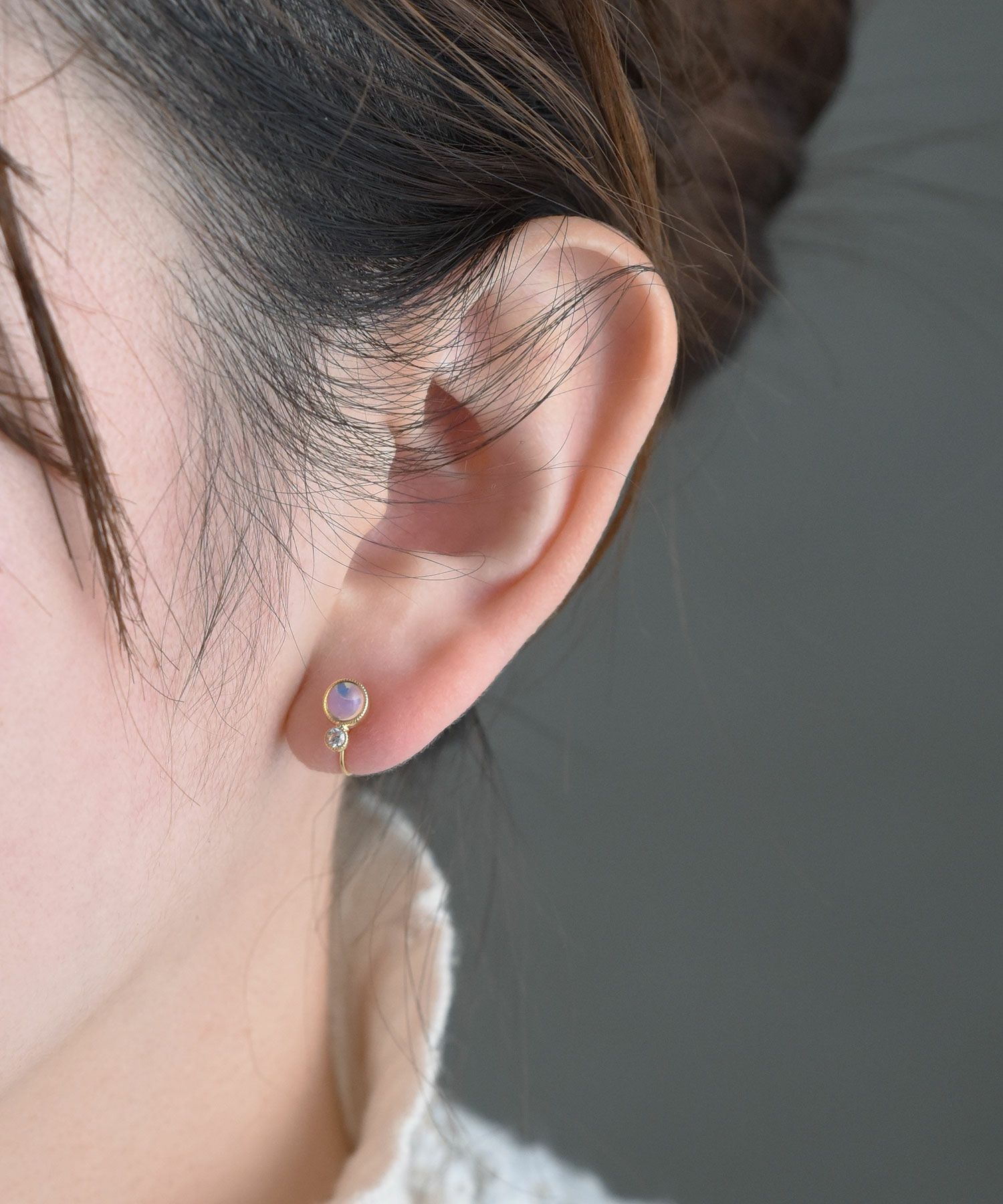 ナチュラルストーンとクリスタルのチタンポストピアス【MUK Dreamy stone】