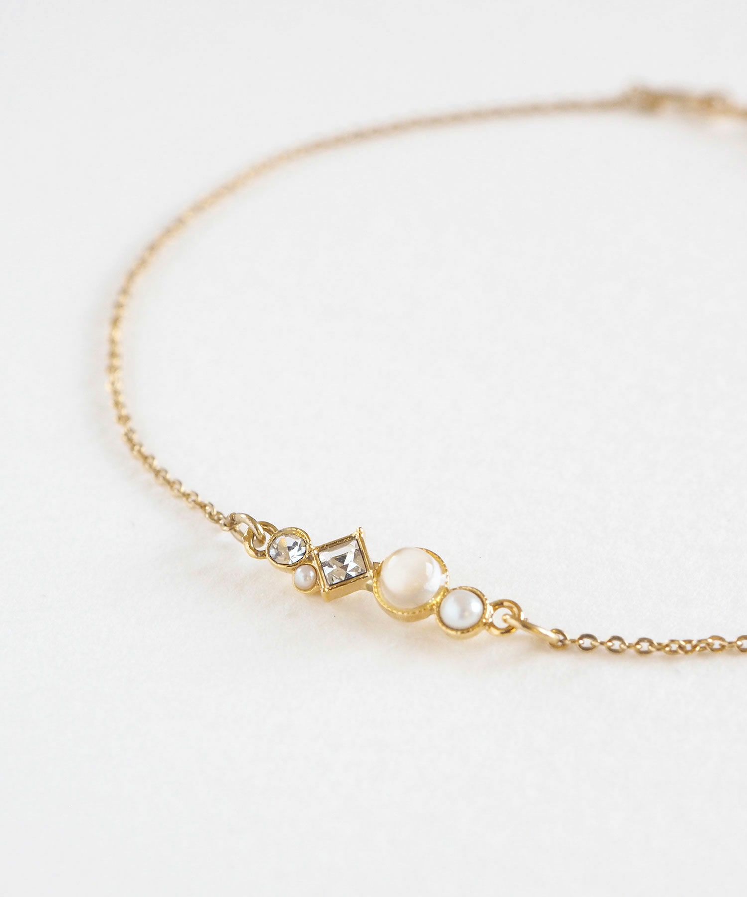 ナチュラルストーンとビジューのブレスレット【MUK Dreamy stone】