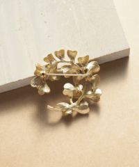 リースのブローチ 楽天市場】チリア 田川啓二 フラワーリースブローチ TILIA ちりあ