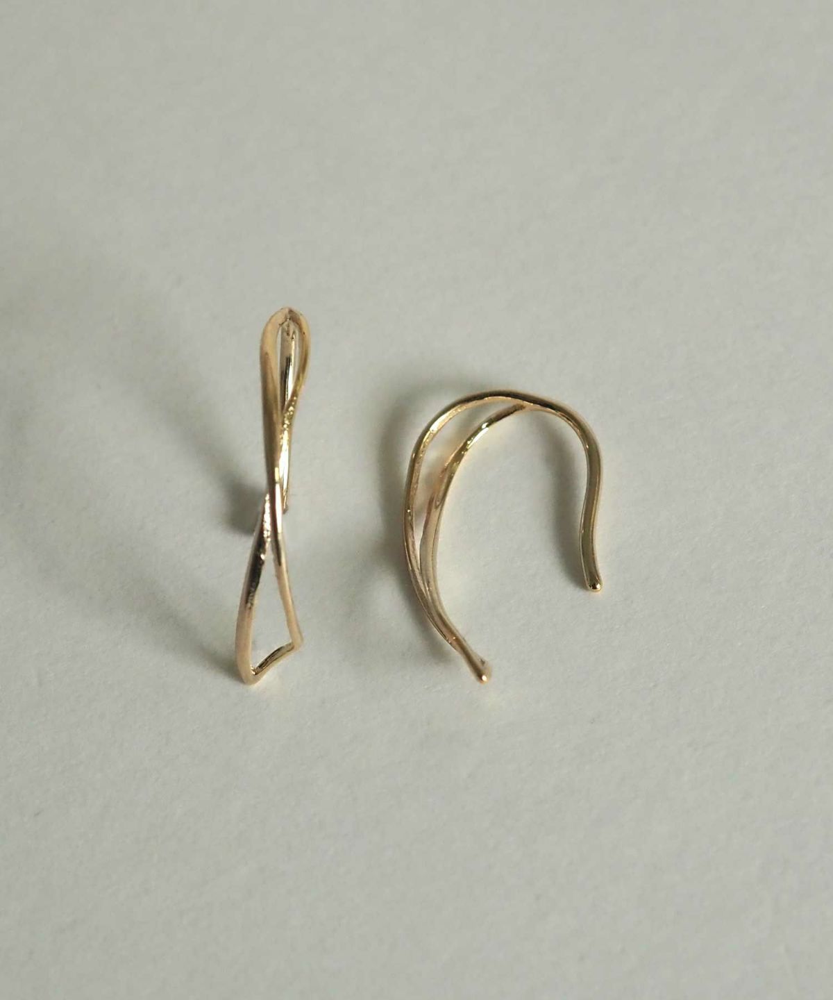 クロスデザインフックピアス【MUK petite charme】 | 【公式】MUK