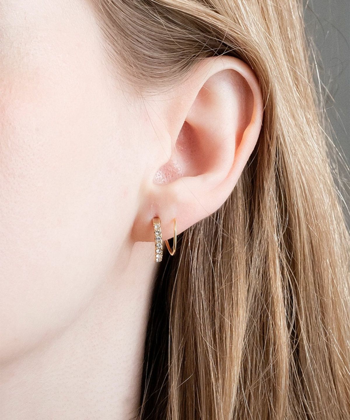 ラインストーンスパイラルピアス