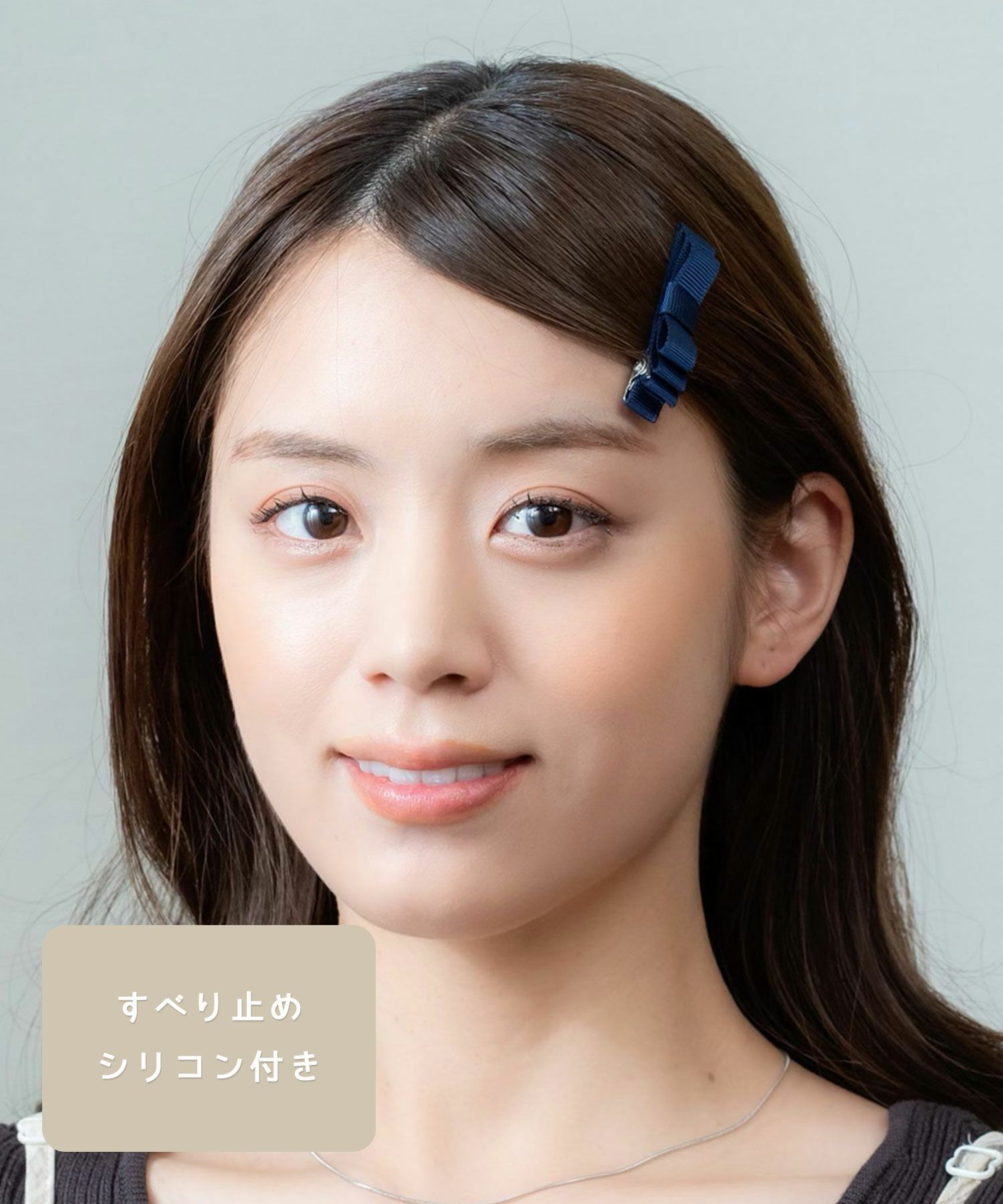 非売品】piumモノグラム折りたたみミラー オリジナルリボンクリップ