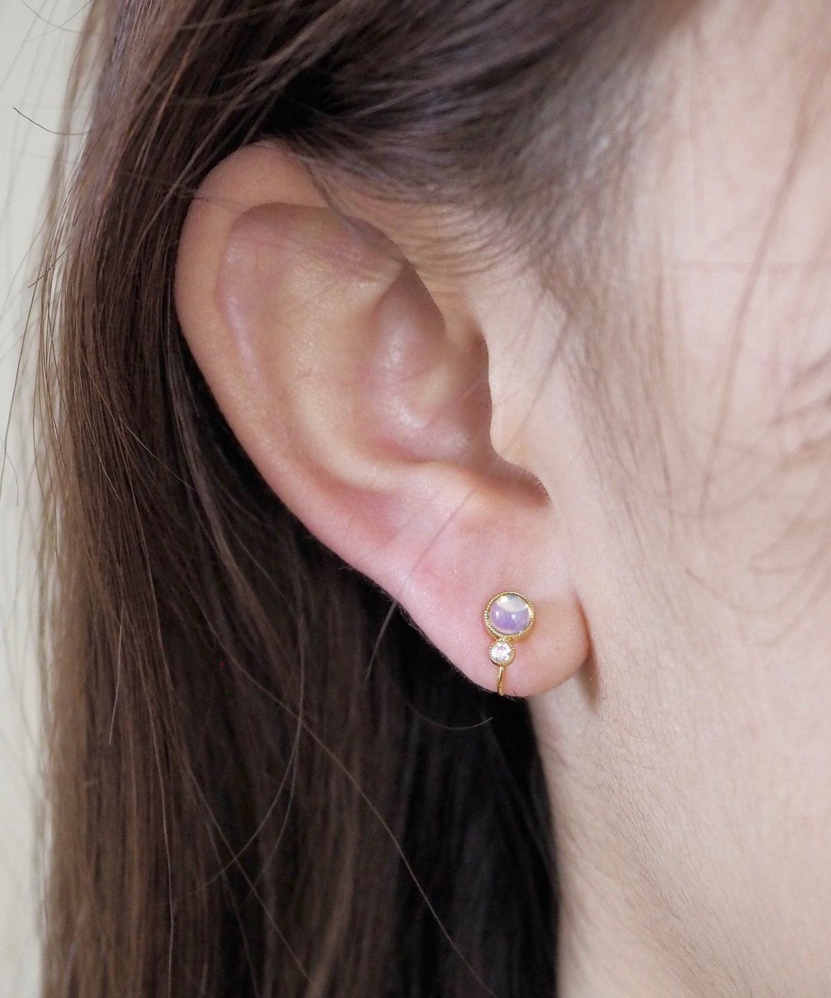 ナチュラルストーンとクリスタルのノンホールイヤリング【MUK Dreamy stone】