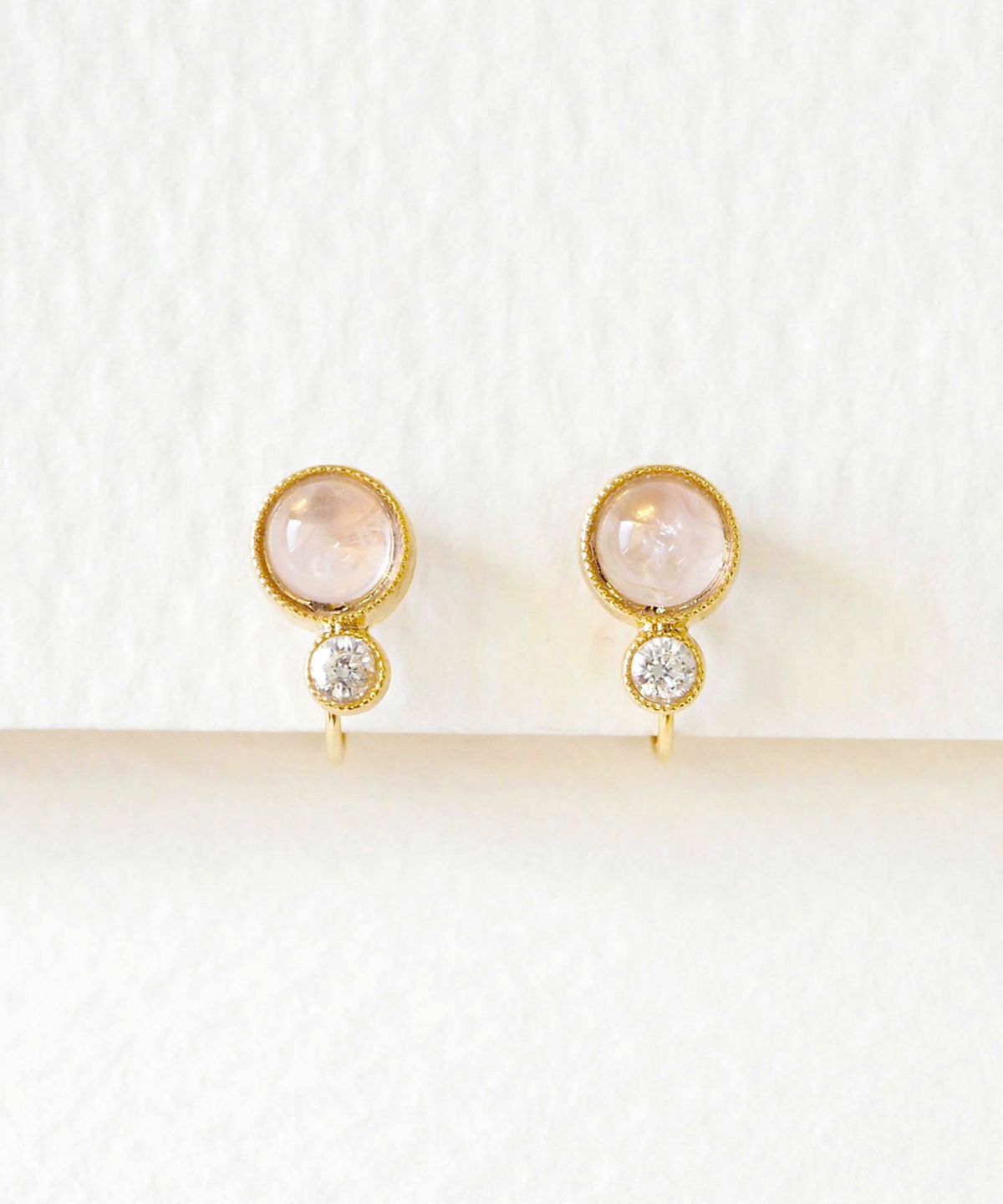 ナチュラルストーンとクリスタルのノンホールイヤリング【MUK Dreamy stone】