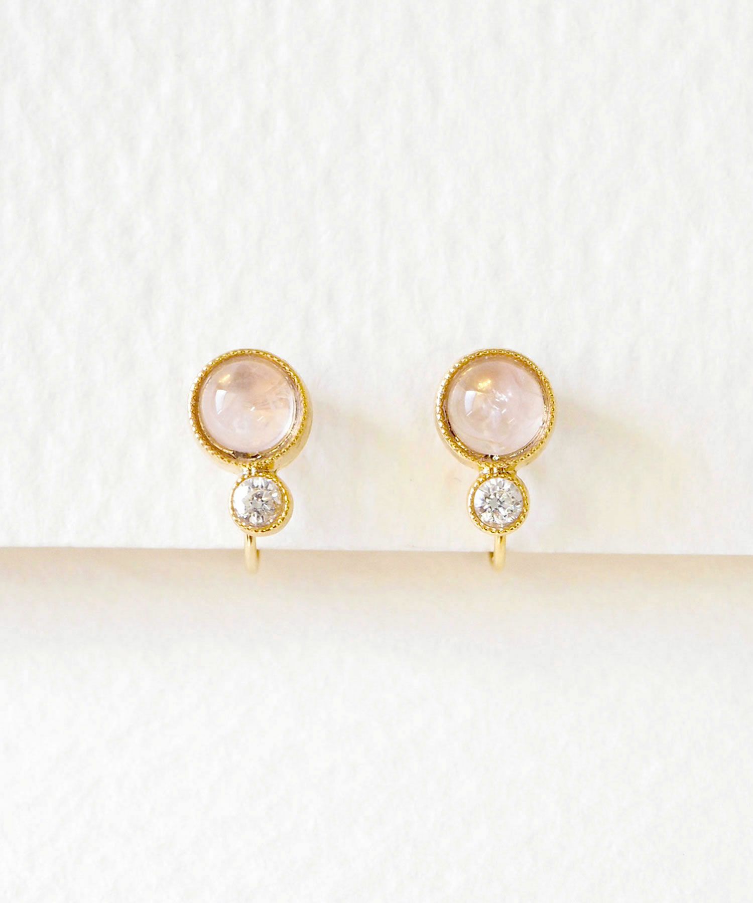 ナチュラルストーンとクリスタルのノンホールイヤリング【MUK Dreamy stone】