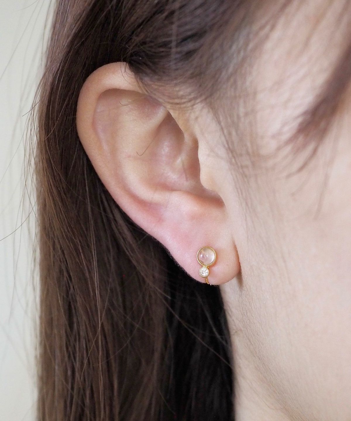 ナチュラルストーンとクリスタルのノンホールイヤリング【MUK Dreamy stone】