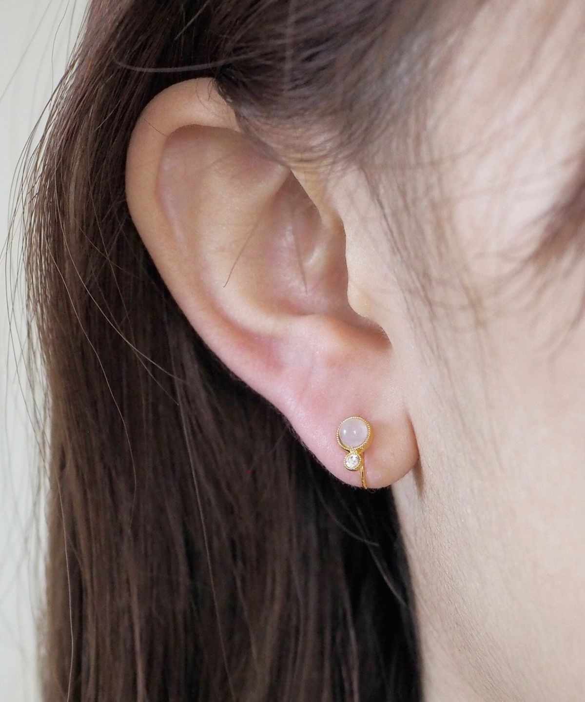 ナチュラルストーンとクリスタルのノンホールイヤリング【MUK Dreamy stone】