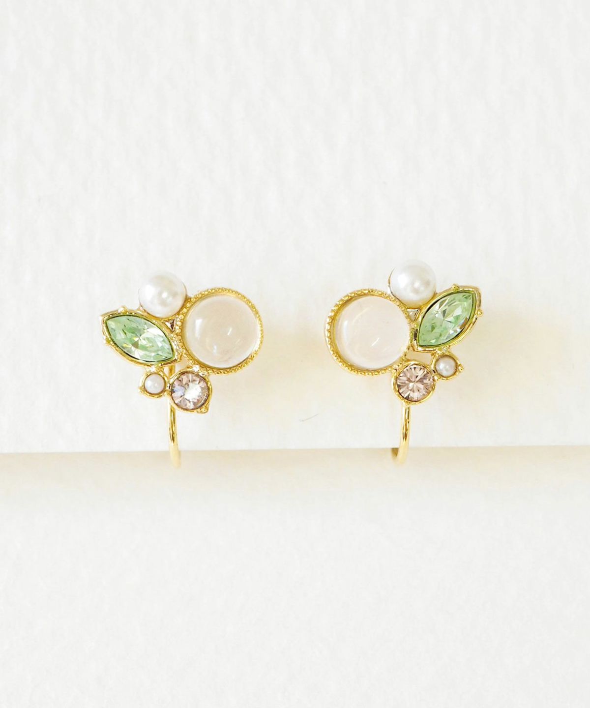 ナチュラルストーンとビジューのノンホールイヤリング【MUK Dreamy stone】