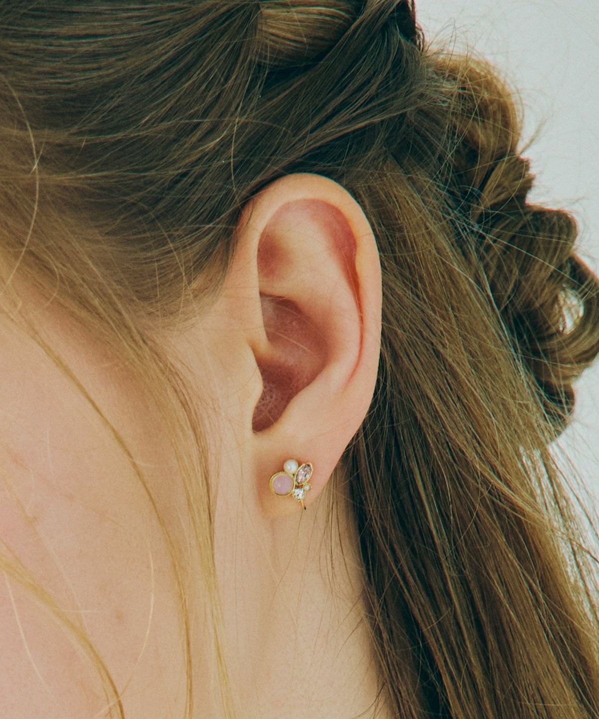 ナチュラルストーンとビジューのノンホールイヤリング【MUK Dreamy stone】