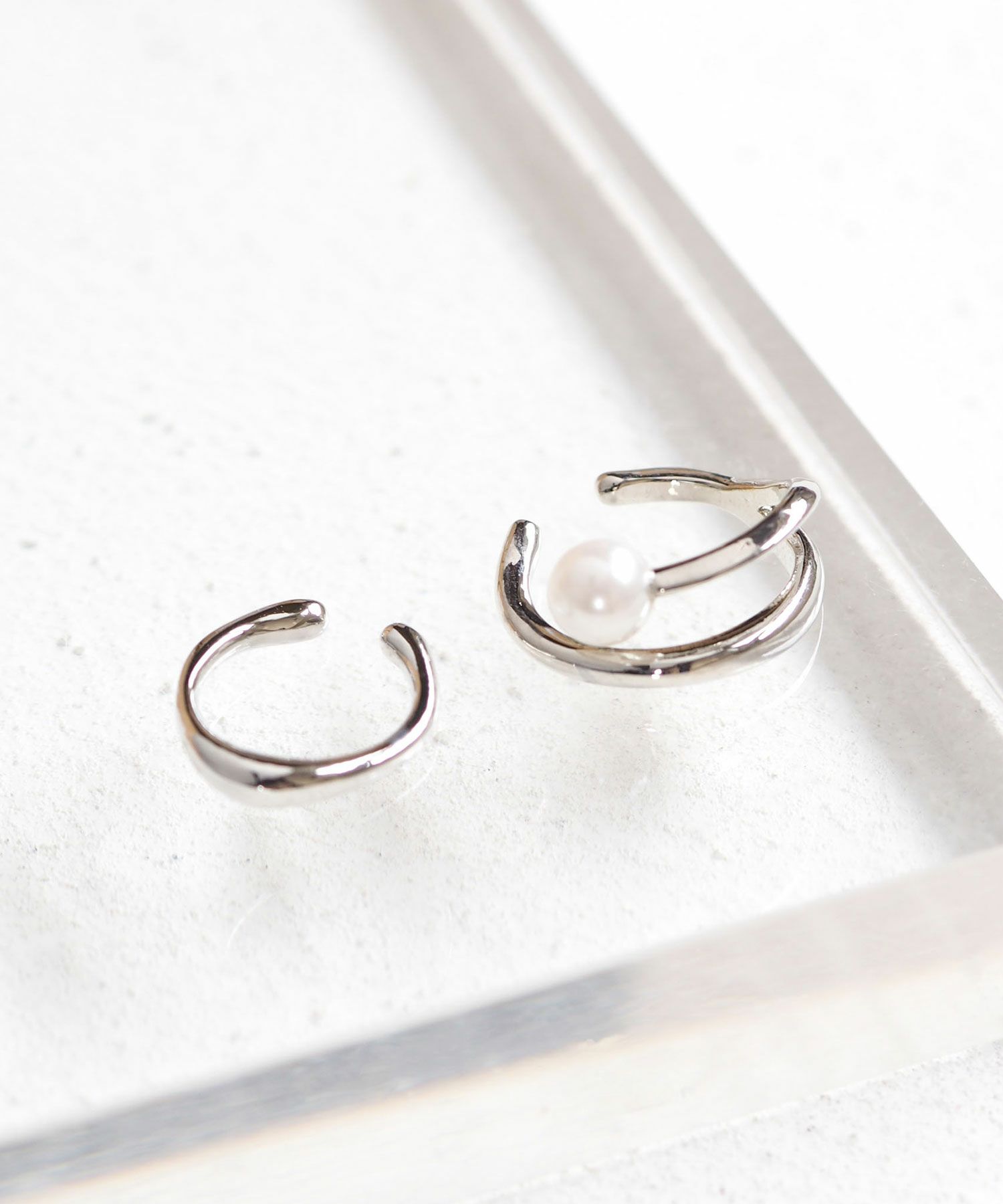 スパイラルボールセットイヤーカフ