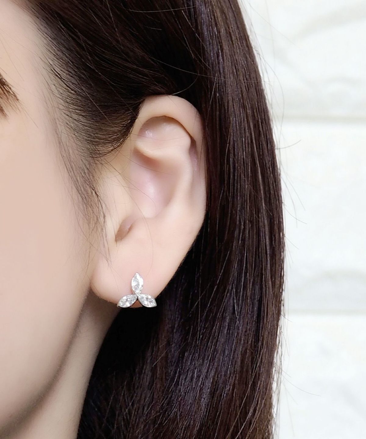 ダイヤカットセラミックポストピアス