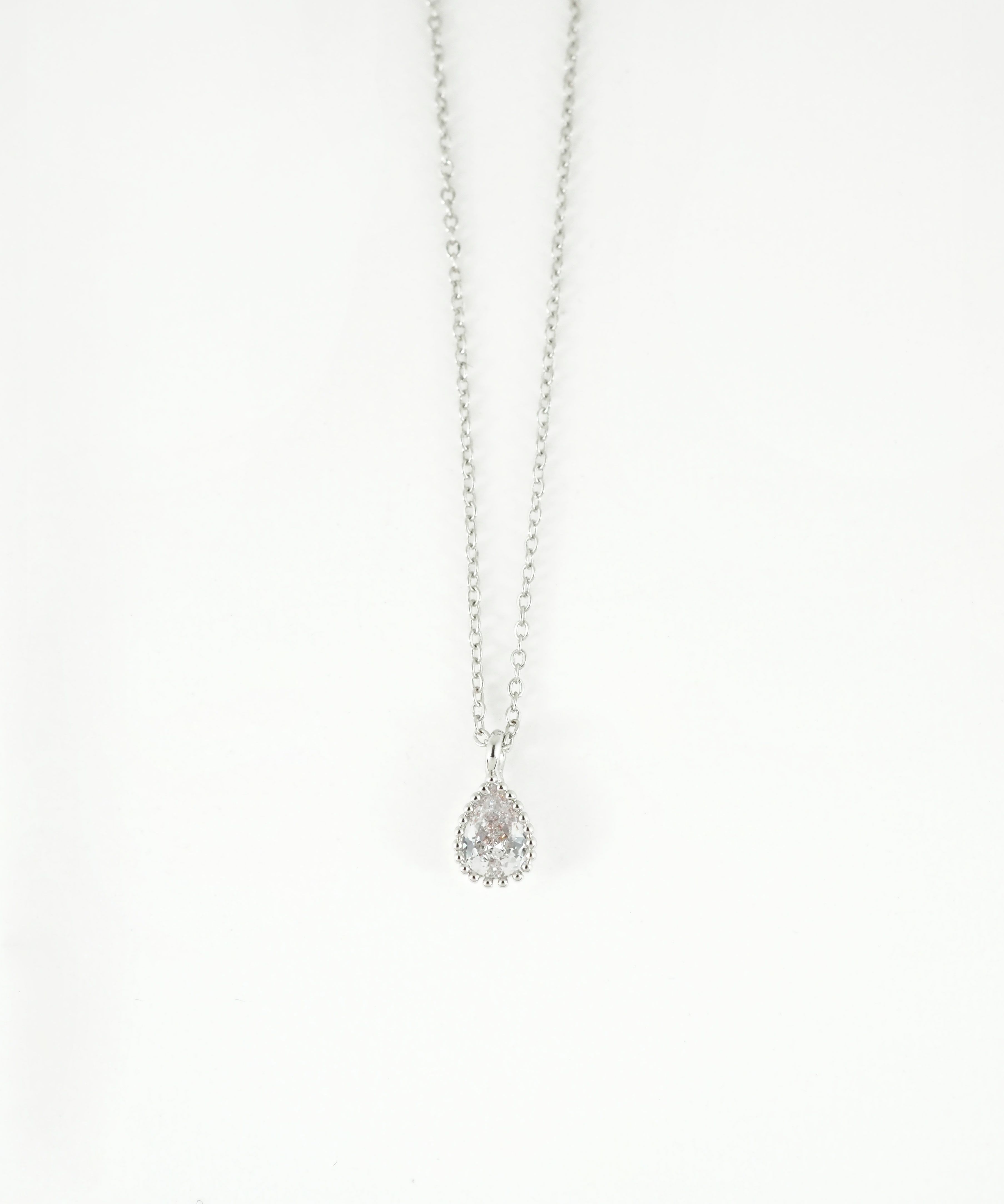 ドロップキュービックジルコニアプチペンダント【MUK】