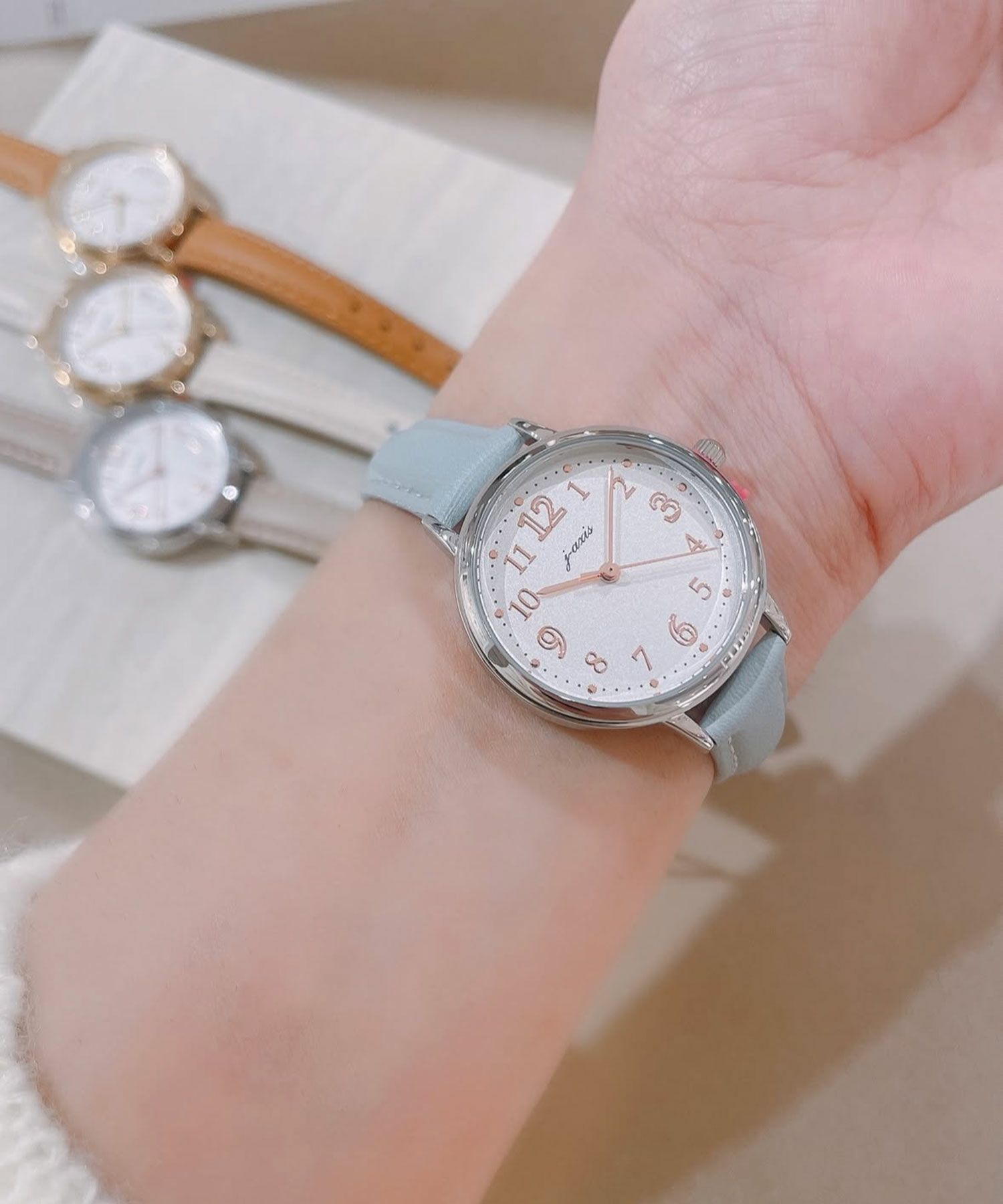 【メディア着用】【10気圧防水/金属アレルギー対応】 ラテカラーレディースウォッチ