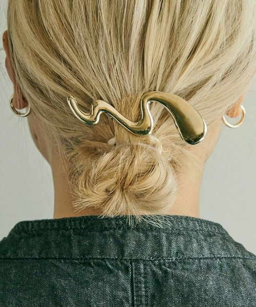 ウェイビーラインヘアクリップ