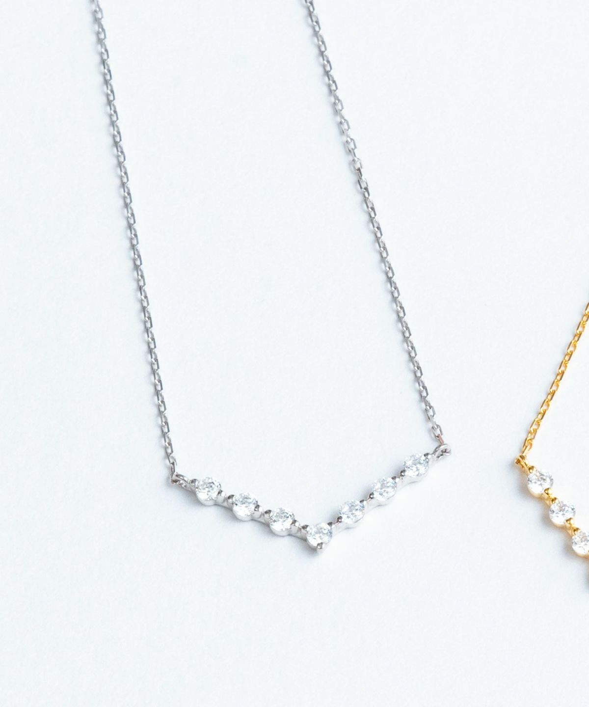 V-Line Cubic Silver 925 Petite Pendant【H&Ccollection】