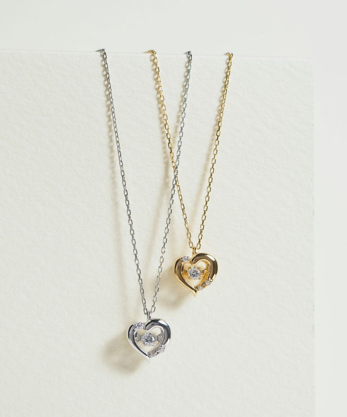 Heart frame 925 Silver Dancing Stone Pendant【H&Ccollection】