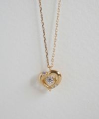 Heart frame 925 Silver Dancing Stone Pendant【H&Ccollection】