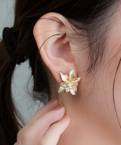 ウェザーニュースLiVE着用】ベルフラワーIMFスプリングイヤリング