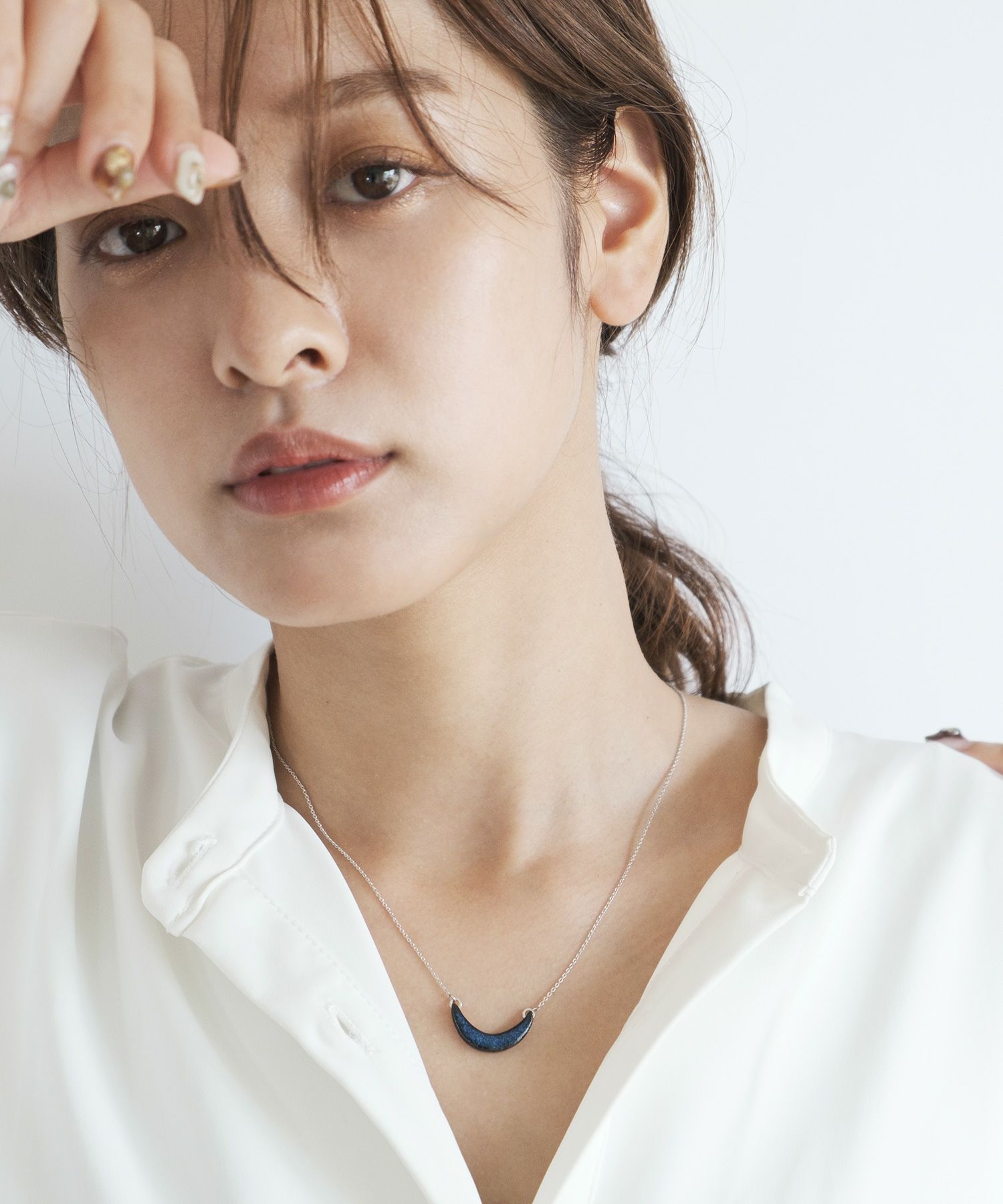 ✨未使用品✨ミキプルーンのネックレス　尚美堂　三基商事 MIKELOオリジナル 陶器「tou」 小花 クリスタル ネックレス｜藍（あい