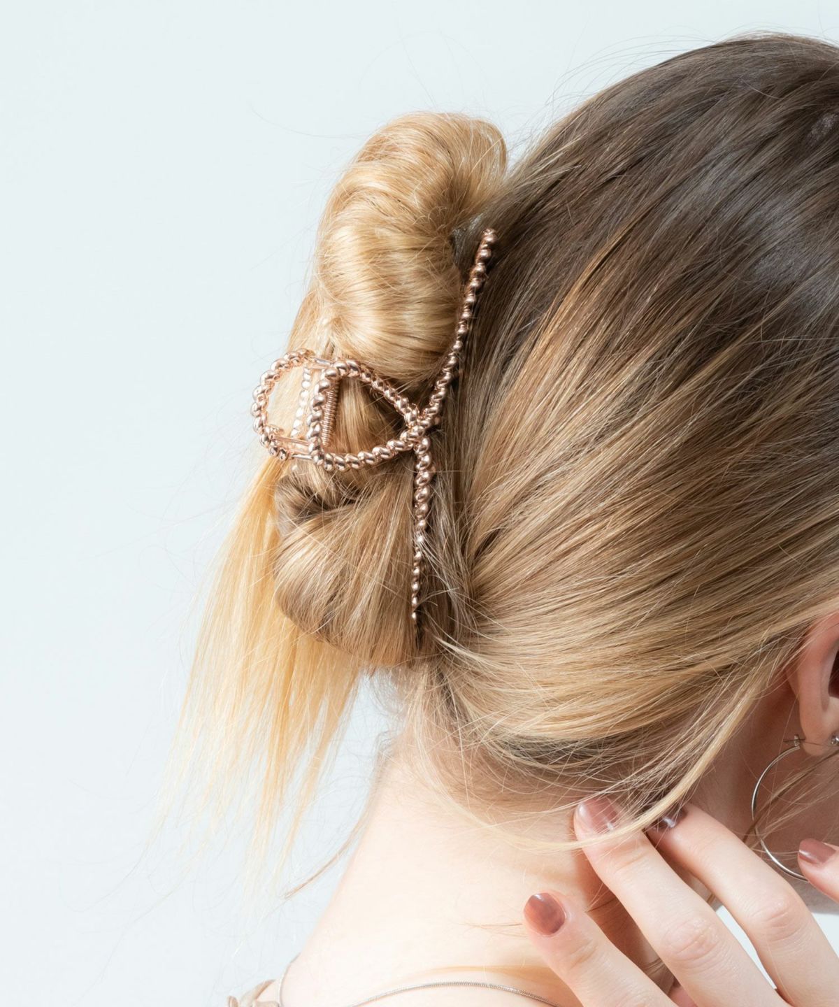 ピンクゴールドメタルツイストくるりんバンスクリップ | 【公式】MUK