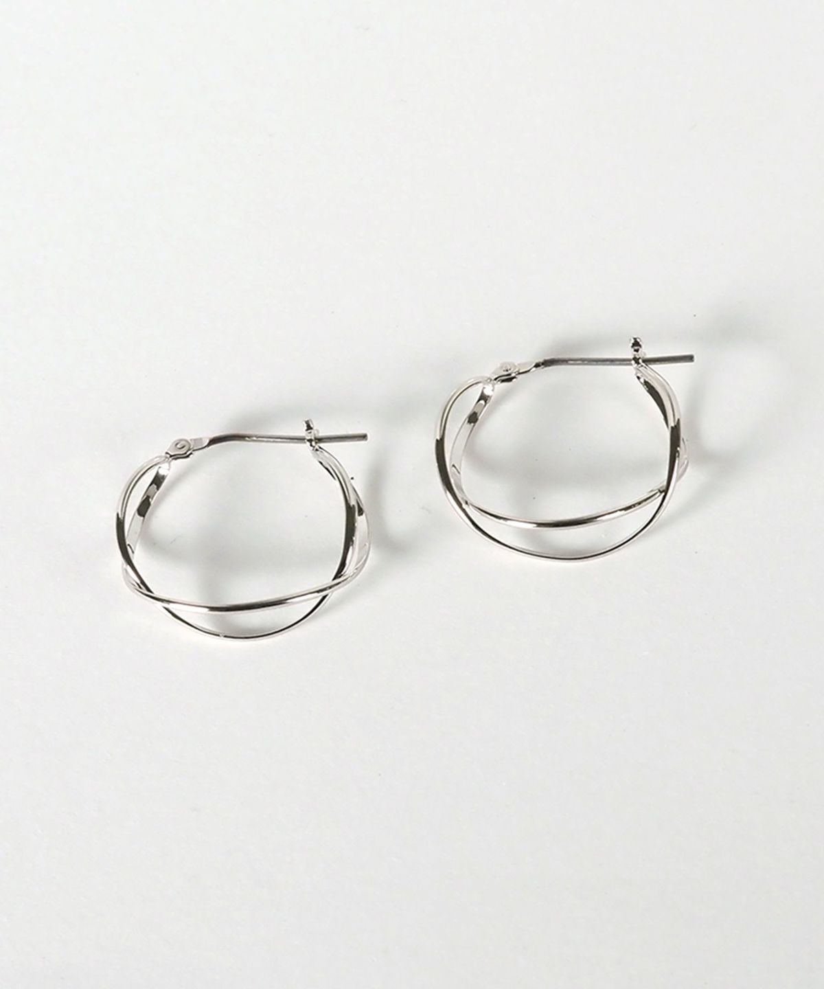 クロスラインピュアチタンポストピアス【ISS】