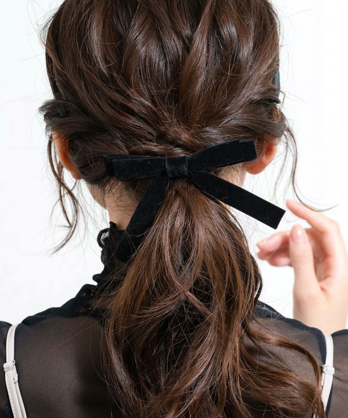 お値下げ中　美品　acca ポニー　ヘアアクセサリー リボン型 黒 ポニーフック ヘアゴム ヘアアクセサリー ヘアフック ヘアカフス