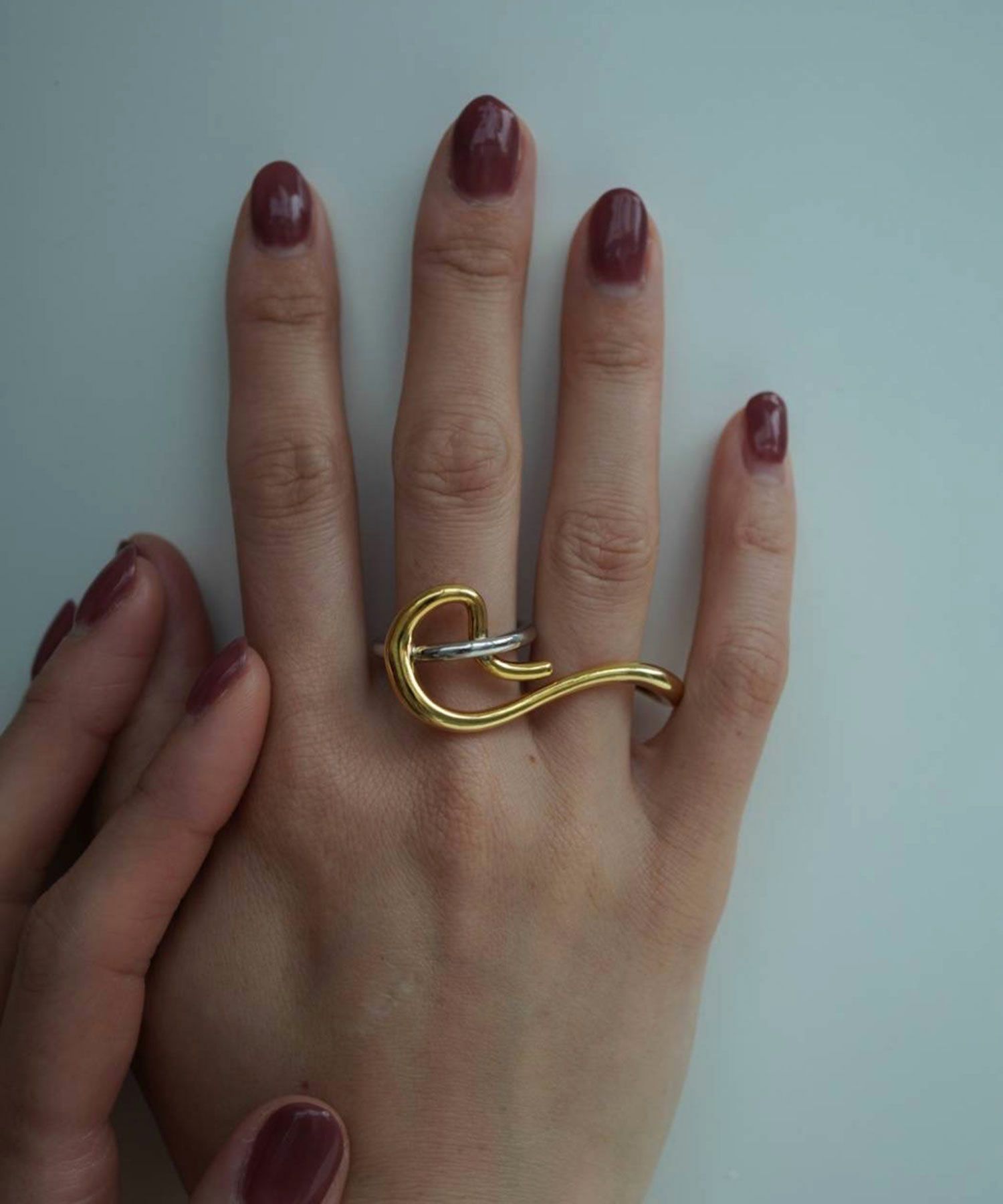 ディフォームドダブルリング