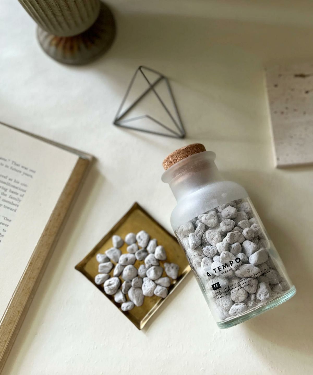 A TEMPO（ア テンポ）ストーンディフューザー