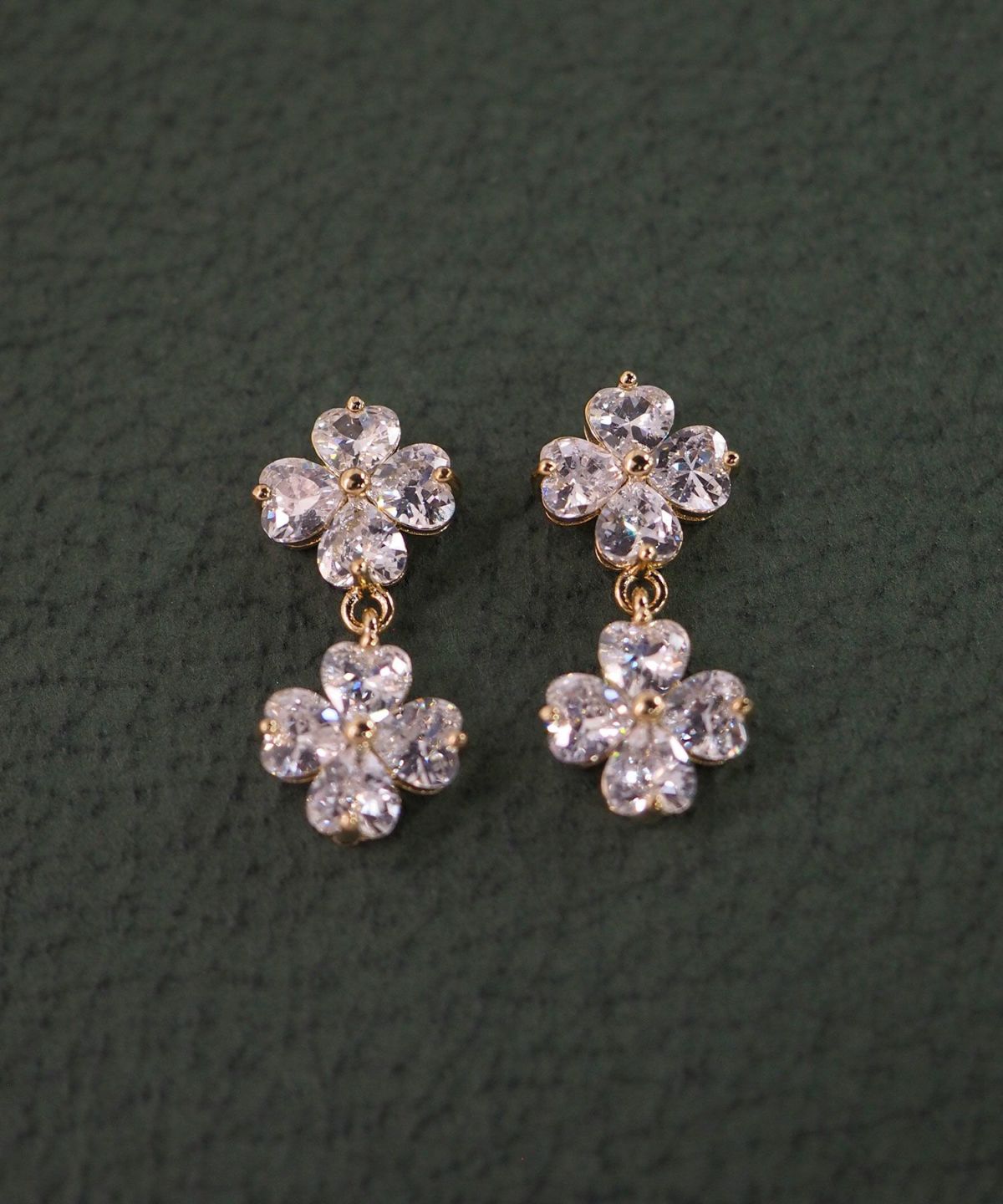 専用です！クローバー　ピアスとネックレス2点 2点SET] フォーリーフクローバーネックレス＆ピアスセット[品番