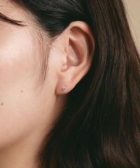18Kピアス K18スクエアオパール3個ピアス