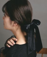 襟マフラー ベロアリボン「黒」 ⬛️ 2wayベロアリボンシュシュ | 【公式】MUK ONLINE SHOP|人気