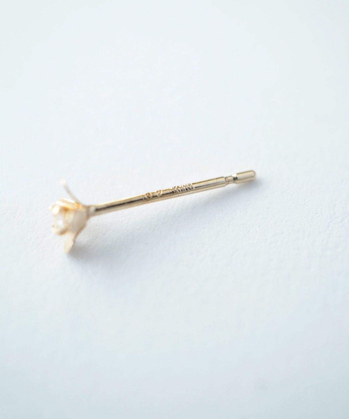 【web限定】[K10]プチフロラダイヤモンドピアス