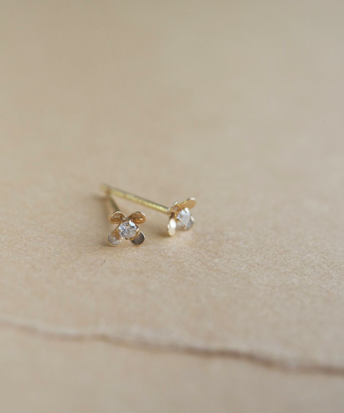 【web限定】[K10]プチフロラダイヤモンドピアス