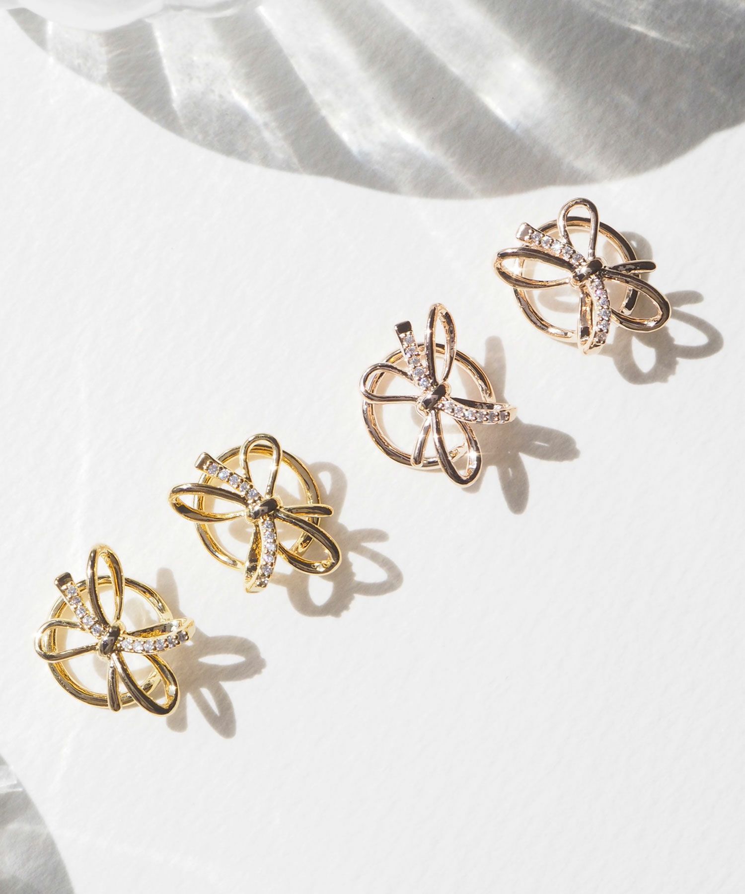 【MUK別注/web限定】リボンノットラウンドメタルイヤリング