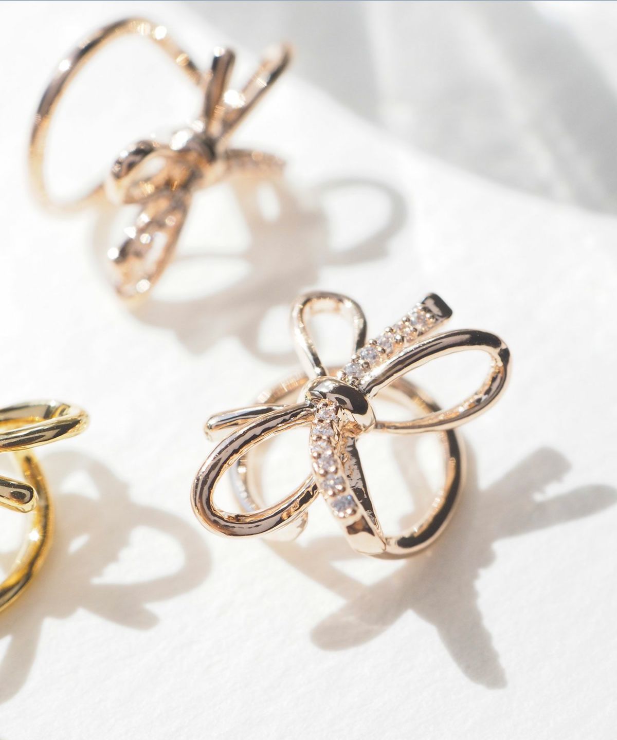 【MUK別注/web限定】リボンノットラウンドメタルイヤリング