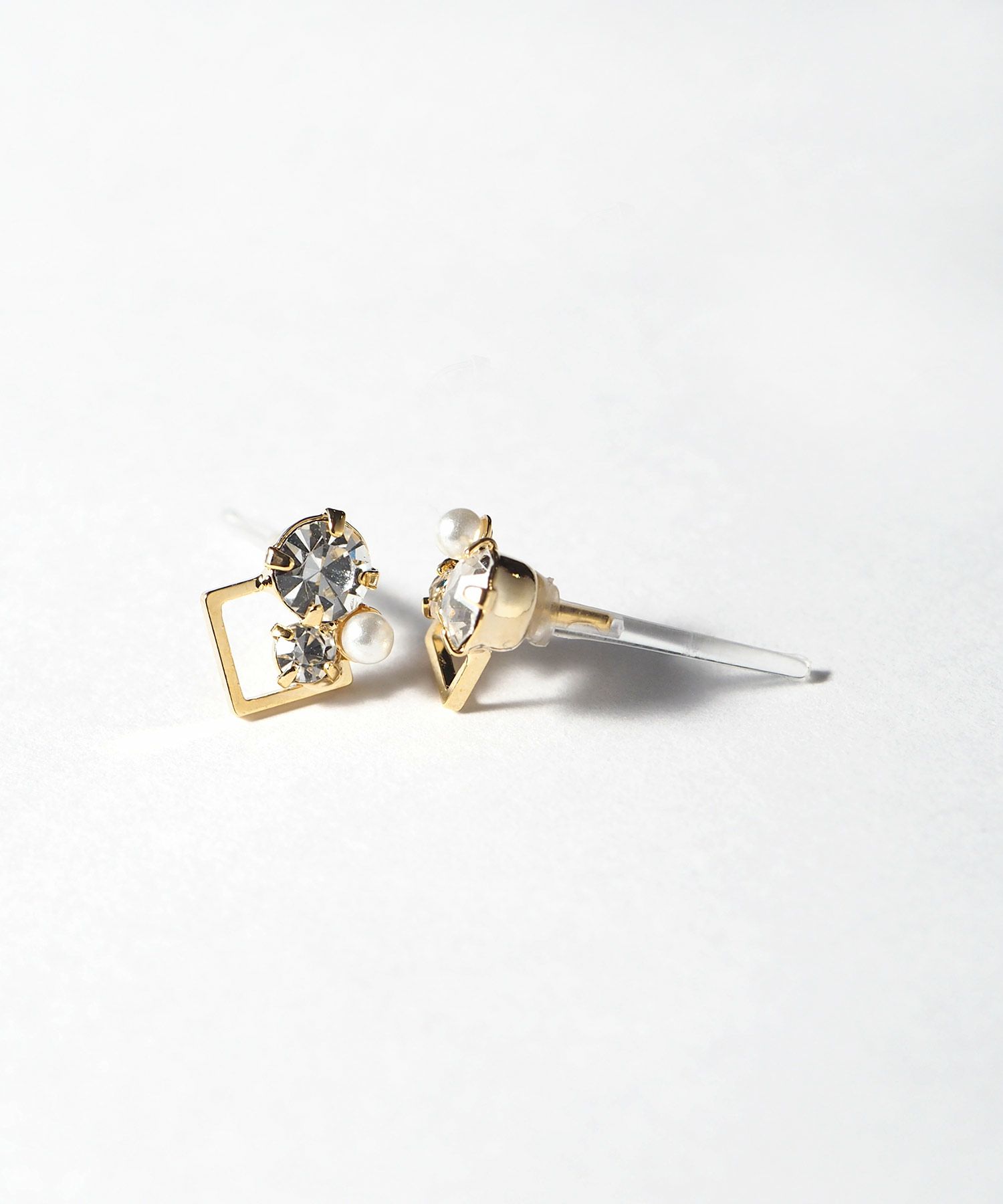 ビジュエア樹脂ポストピアス