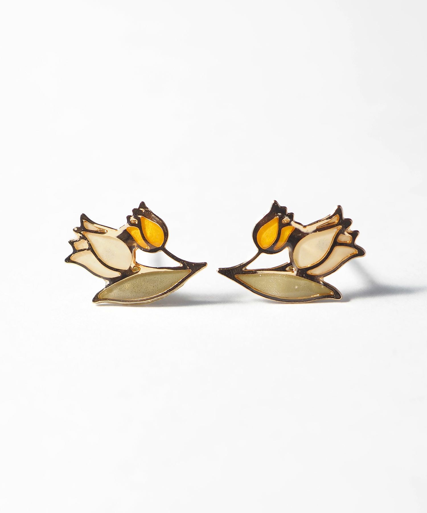 ツインチューリップエポ樹脂ピアス