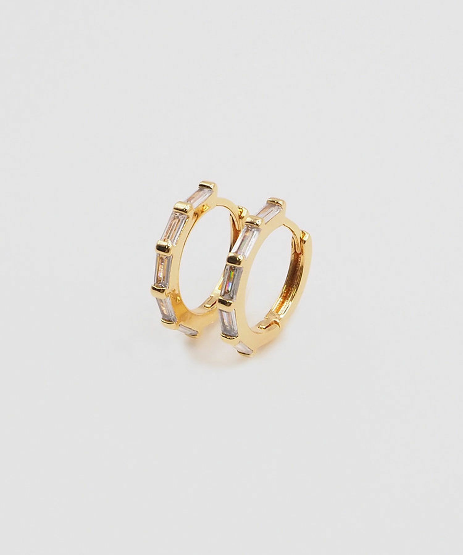 レクタングルキュービックフープサージカルステンレスピアス