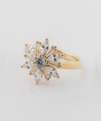 値段が激安 キュービックダリアフラワーリング【Dahlia】 | 【公式】MUK アクセサリー